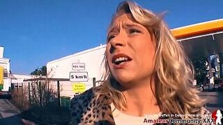 Милфа-шлюшка Вивия обожает, когда член трахает ее тугое очко! - порно видео