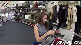 Фильм про секс в магазине - порно видео
